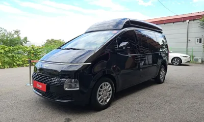 Hyundai Staria · 2023 год