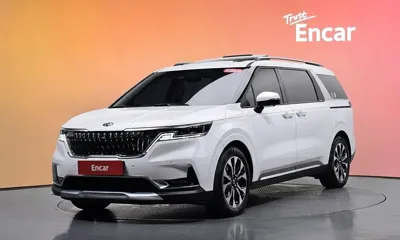 Kia Canival · 2021 год
