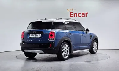 MINI Countryman 2018, 57143 км, за 16500000 KRW