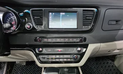 Kia Canival 2019, 149124 км, за 11800000 KRW - фото 14