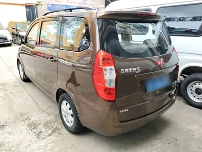 Wuling Hongguang 2016, 58900 км, за 17400 CNY - фото 5