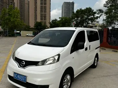 Nissan NV200 2013, 130000 км, за 25800 CNY - фото 1