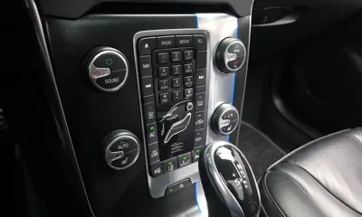 Volvo V40 2015, 100381 км, за 10400000 KRW - фото 15