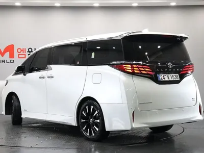 Toyota Alphard 2024, 16935 км, за 93990000 KRW