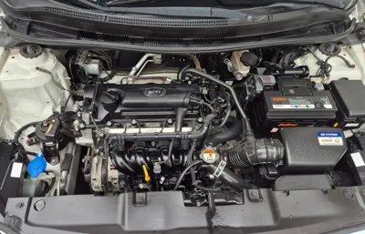 Hyundai Accent 2016, 63293 км, за 6200000 KRW - фото 6
