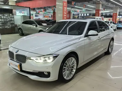 BMW 3 Series · 2018 год