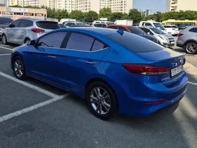Hyundai Avante 2017, 81462 км, за 9000000 KRW - фото 7