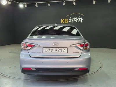 Hyundai Sonata 2016, 52000 км, за 9500000 KRW - фото 18