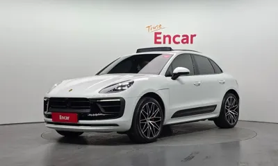Porsche Macan · 2023 год