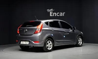 Hyundai Accent 2014, 120033 км, за 5800000 KRW - фото 2