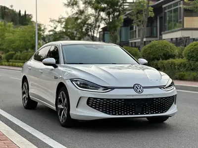 Volkswagen Lamando 2023, 30000 км, за 118800 CNY - фото 3