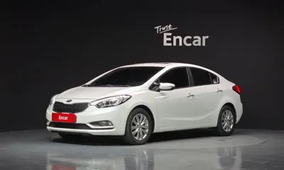 Kia K3 · 2015 год