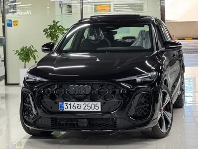 Audi Q5 · 2025 год