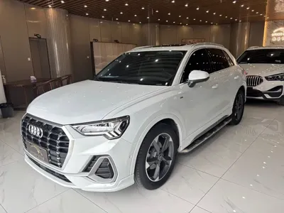 Audi Q3 · 2022 год