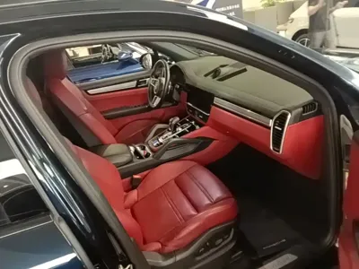 Porsche Cayenne 2022, 60900 км, за 530300 CNY - фото 11