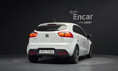 Kia Pride 2014, 104136 км, за 4700000 KRW