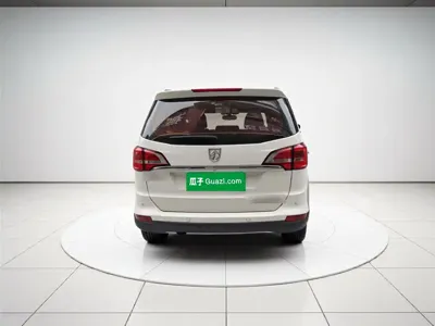 Baojun 730 2016, 56900 км, за 18100 CNY