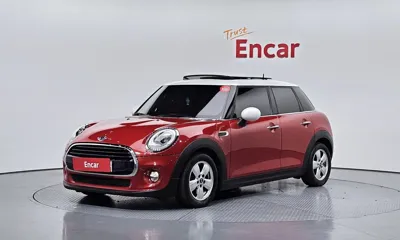 MINI Cooper · 2016 год