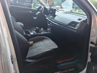 Audi Q5L 2023, 59700 км, за 182800 CNY - фото 8