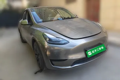 Tesla Model Y 2023, 31600 км, за 186650.65 CNY