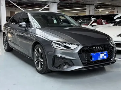 Audi A4L 2022, 40000 км, за 119300 CNY