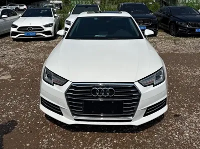 Audi A4L 2017, 90000 км, за 64200 CNY