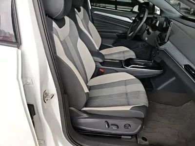 Volkswagen ID.4 Crozz 2024, 56800 км, за 93400 CNY - фото 25