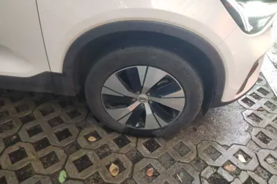 Volvo XC40 2023, 96500 км, за 88659.12 CNY - фото 8