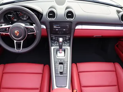 Porsche 718 2023, 6600 км, за 338000 CNY - фото 17