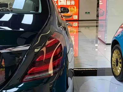 Mercedes-Benz S-Class 2019, 80000 км, за 485800 CNY - фото 9