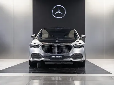 Mercedes-Benz S-Class 2023, 30000 км, за 2198000 CNY