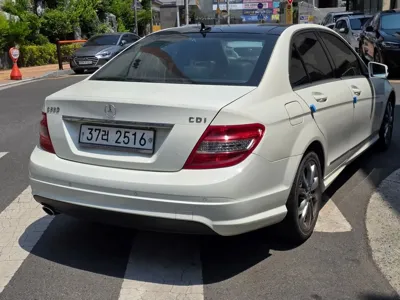 Mercedes-Benz C-Class 2010, 175232 км, за 3700000 KRW - фото 2