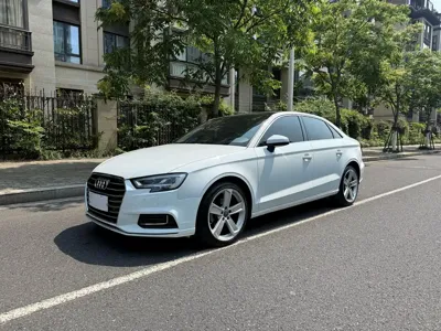 Audi A3 · 2017 год