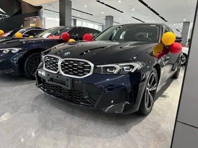 BMW 3 Series · 2023 год