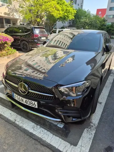Mercedes-Benz E-Class · 2023 год