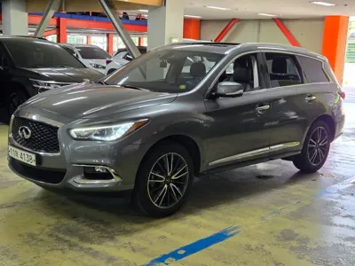 Infiniti QX60 · 2018 год