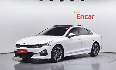 Kia K5 · 2021 год