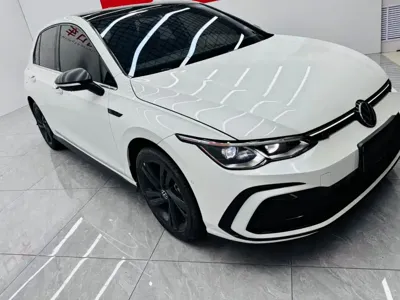 Volkswagen Golf 2022, 37000 км, за 126800 CNY - фото 3