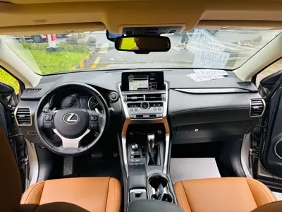 Lexus NX 2019, 75000 км, за 125800 CNY - фото 15