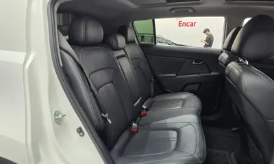 Kia Sportage 2011, 57462 км, за 8300000 KRW - фото 11