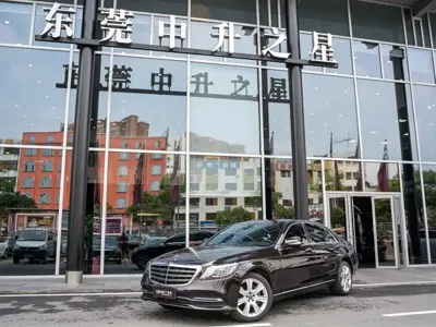 Mercedes-Benz S-Class · 2020 год