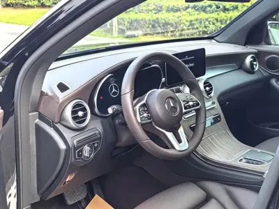 Mercedes-Benz GLC 2020, 50000 км, за 151600 CNY