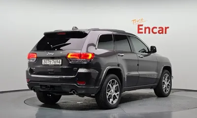 Jeep Cherokee 2020, 59193 км, за 26900000 KRW