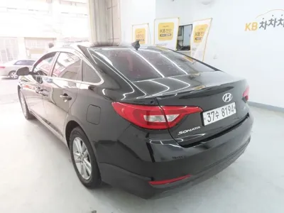 Hyundai Sonata 2015, 130000 км, за 6500000 KRW - фото 4