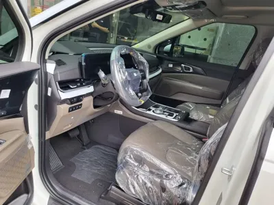 Kia Canival 2026, 5400 км, за 41820000 KRW - фото 8