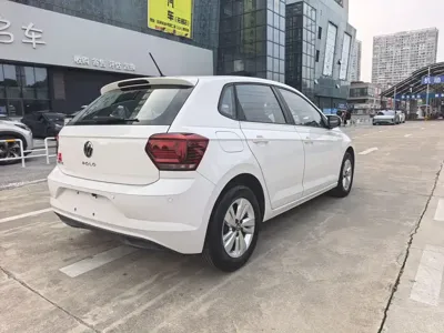 Volkswagen Polo 2022, 32000 км, за 56000 CNY - фото 10