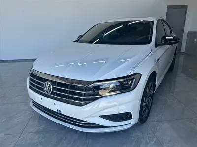 Volkswagen Sagitar · 2022 год
