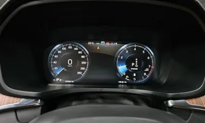 Volvo V60 2021, 97494 км, за 24500000 KRW - фото 8