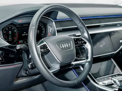 Audi A8 2021, 68000 км, за 326000 CNY - фото 10