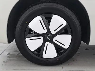 Wuling MINIEV 2024, 5100 км, за 35800 CNY - фото 17